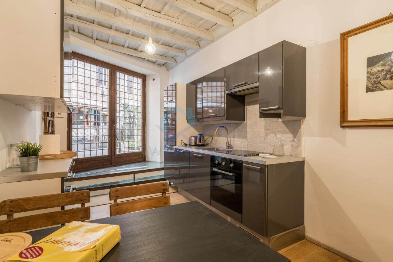 Cozy Entire Apt Close To Piazza Trilussa 로마 외부 사진