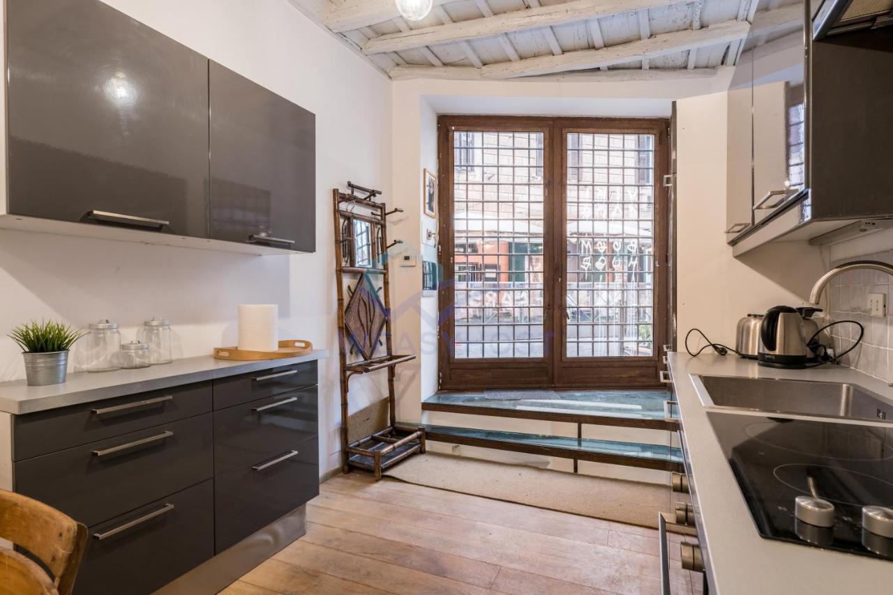 Cozy Entire Apt Close To Piazza Trilussa 로마 외부 사진